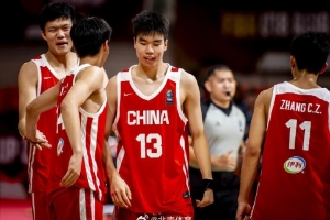 中国篮球vs中国队直播_中国篮球vs中国队比赛回放_中国篮球vs中国队精彩集锦回放